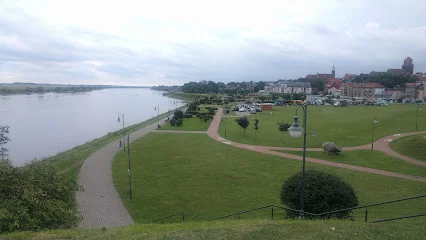 Bulwar Nadwiślański im. Księcia Sambora II